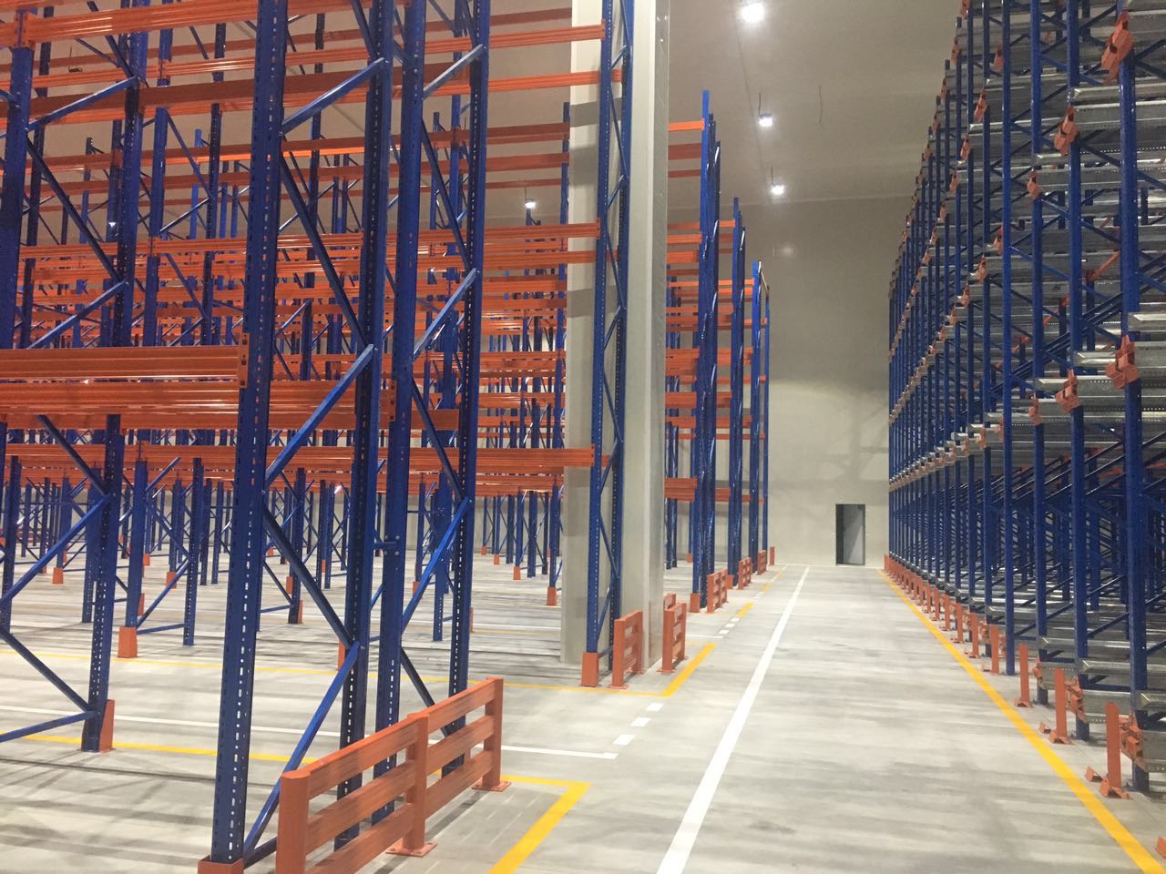 冷鏈園區(qū)倉儲都需要哪些設(shè)備